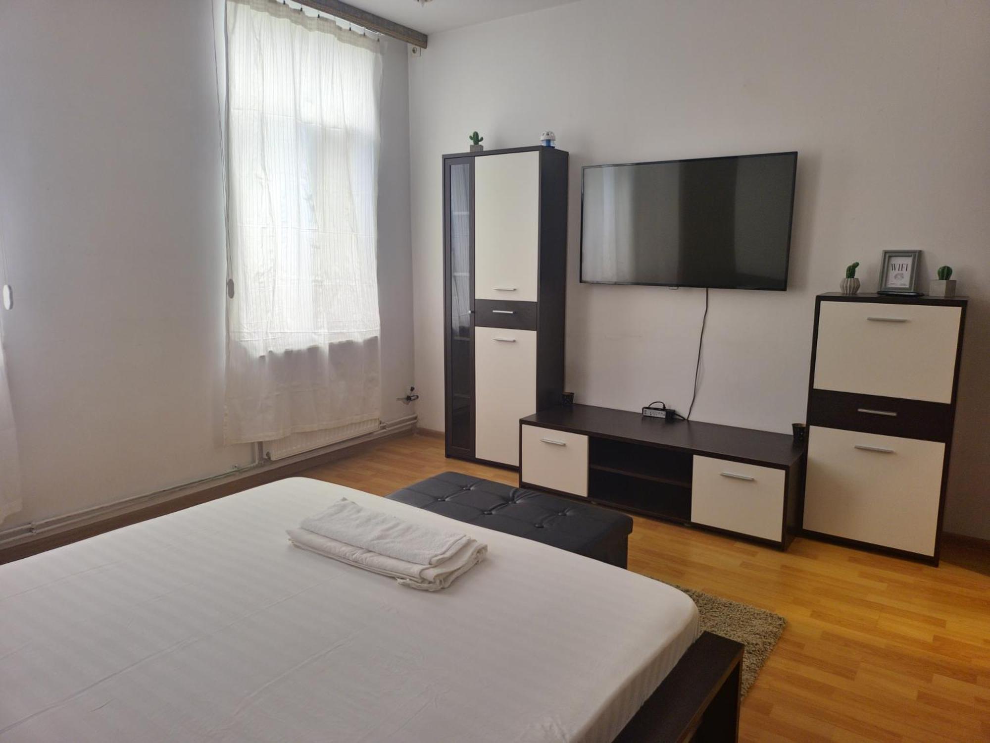 Aparthotel Yanis ブカレスト エクステリア 写真