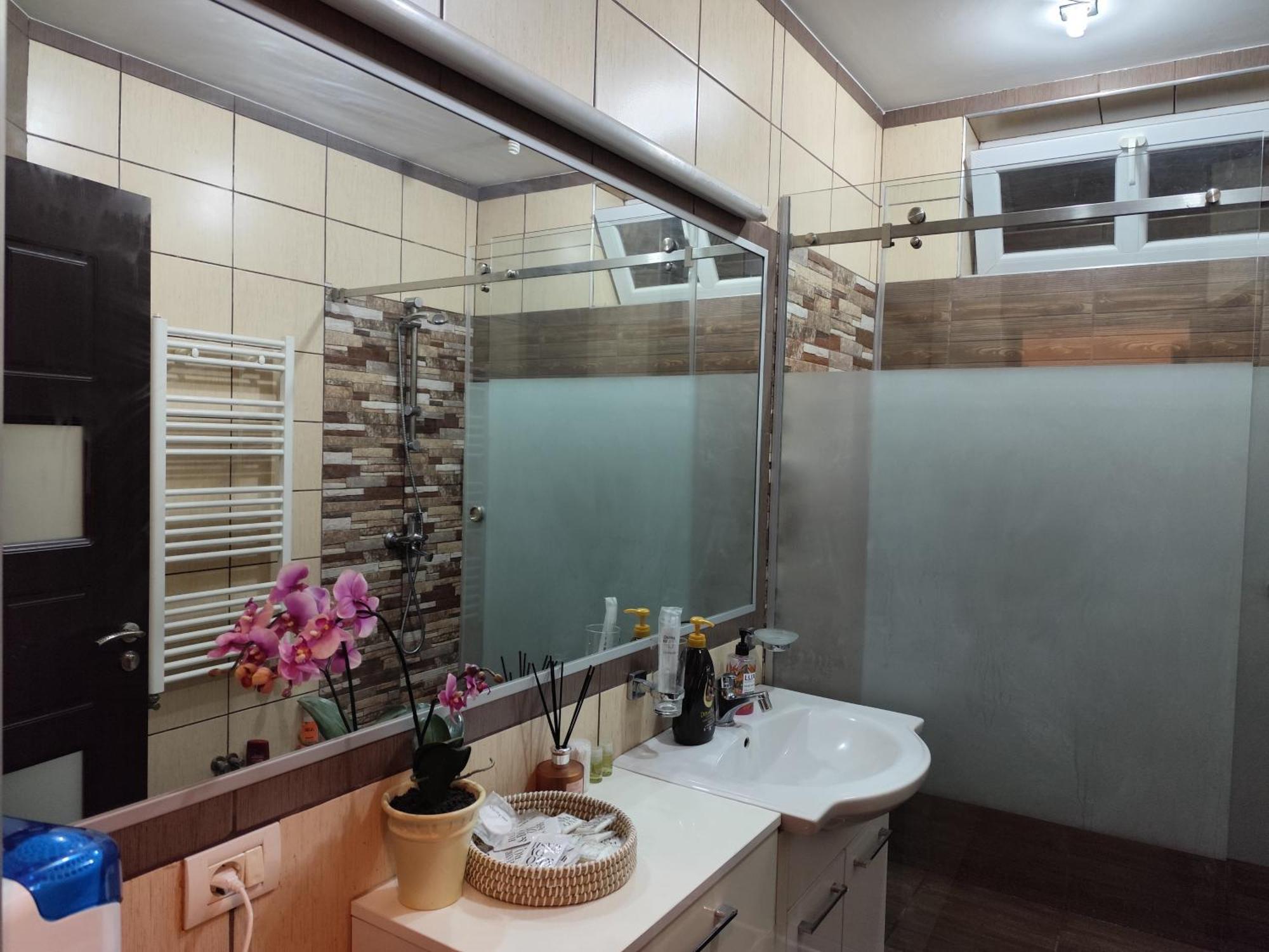 Aparthotel Yanis ブカレスト エクステリア 写真